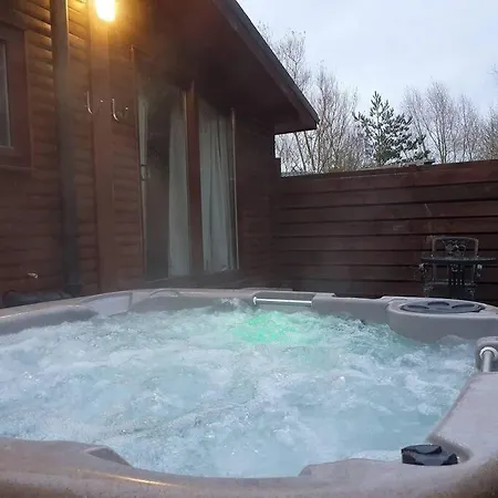 Wild Oats 11 - Yellowtop Country Park - Hot Tub - Yorkshire * Selby